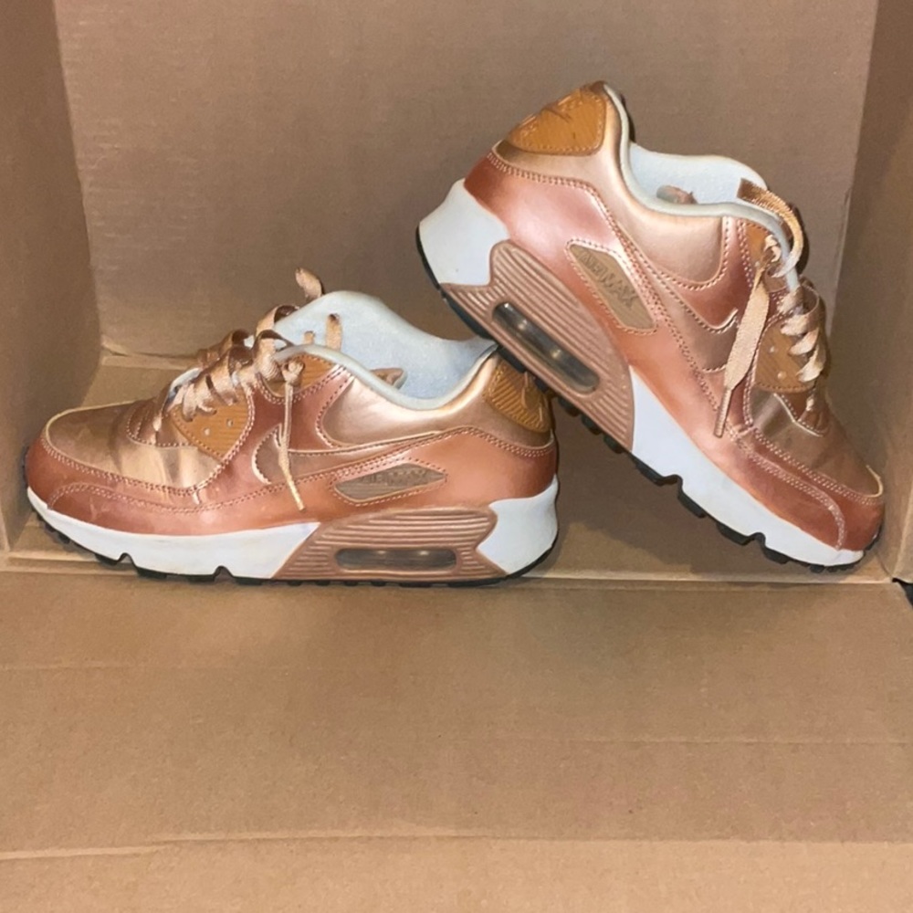 AIRMAX - Picture 3 of 5